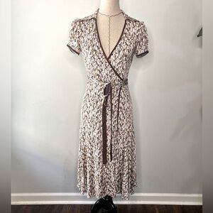BCBGMaxAzria MIDI Wrap Dress size XS with beautiful modern brush stroke print